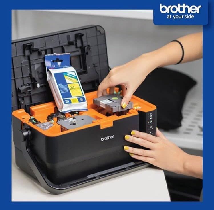 PT-E850TKW Ferrule Printing Machine - Main image